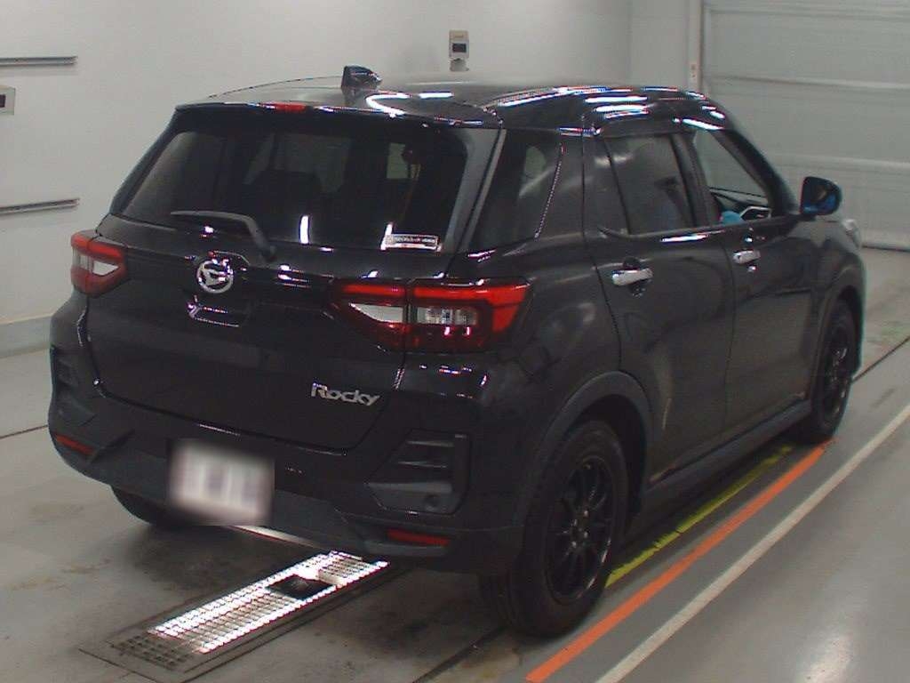 DAIHATSU ROCKY