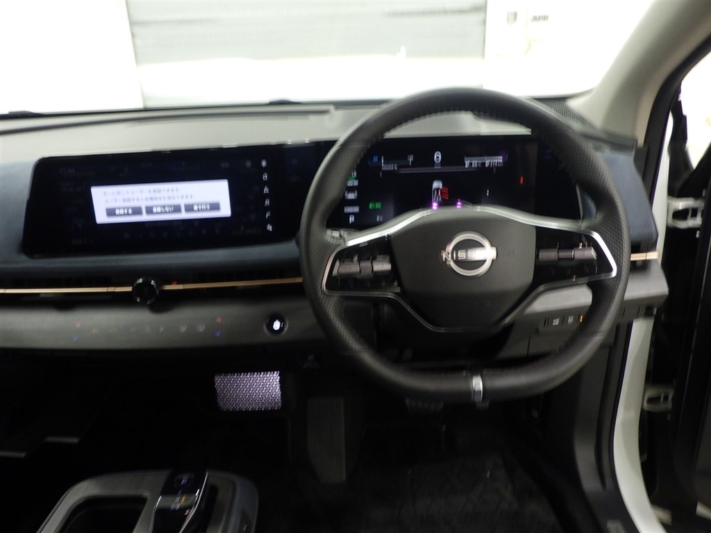 NISSAN ARIYA