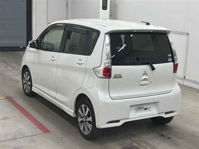 MITSUBISHI EK CUSTOM