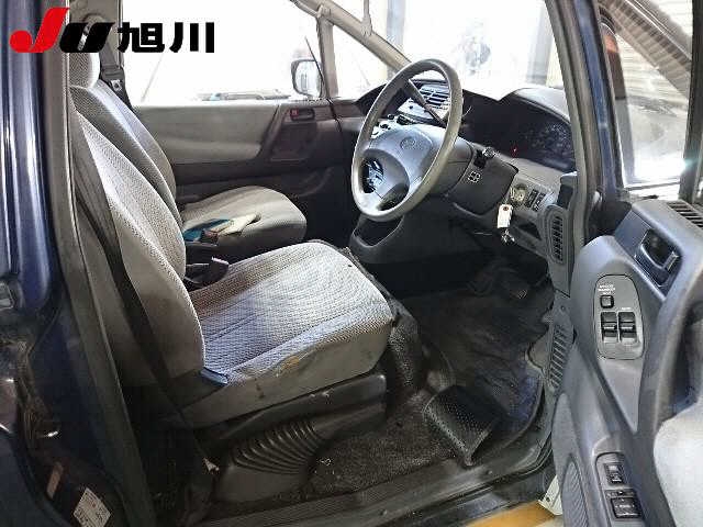 TOYOTA ESTIMA EMINA