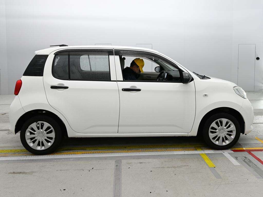 DAIHATSU BOON