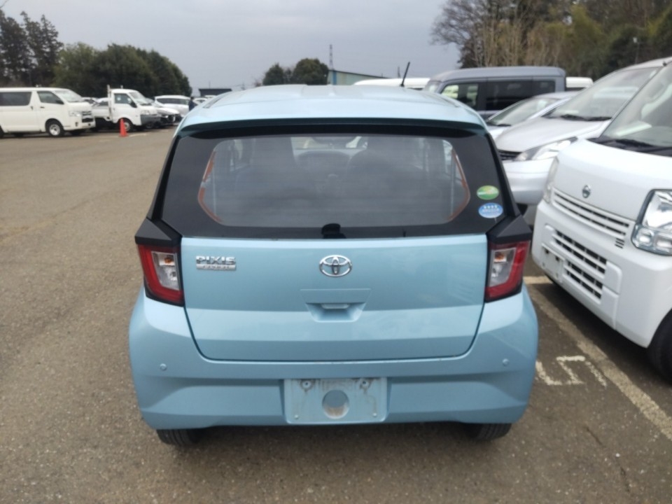 TOYOTA PIXIS EPOCH