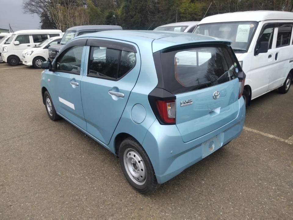 TOYOTA PIXIS EPOCH