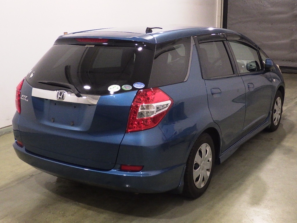 HONDA FIT SHUTTLE