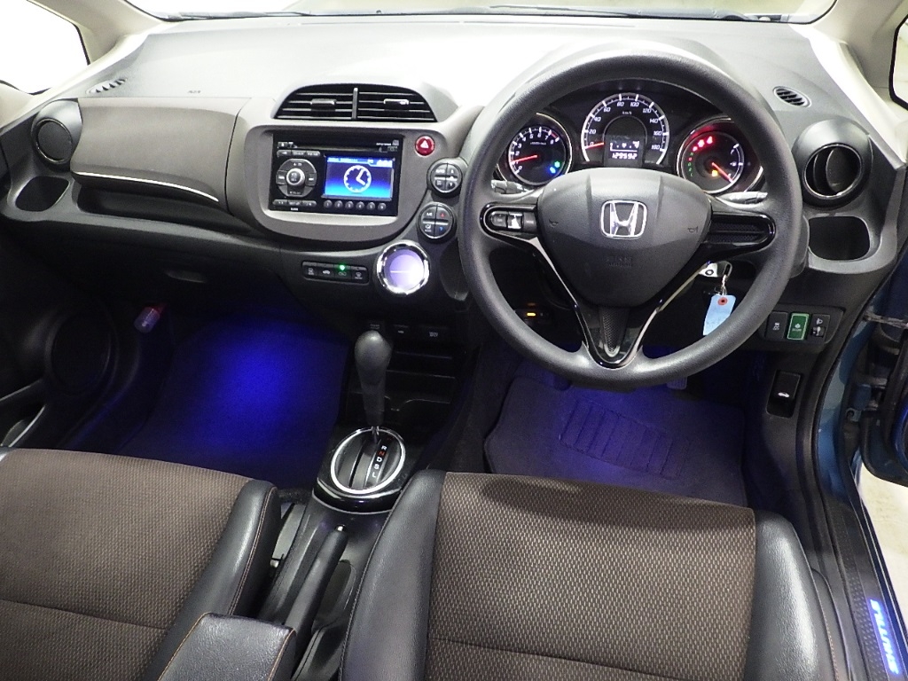 HONDA FIT SHUTTLE