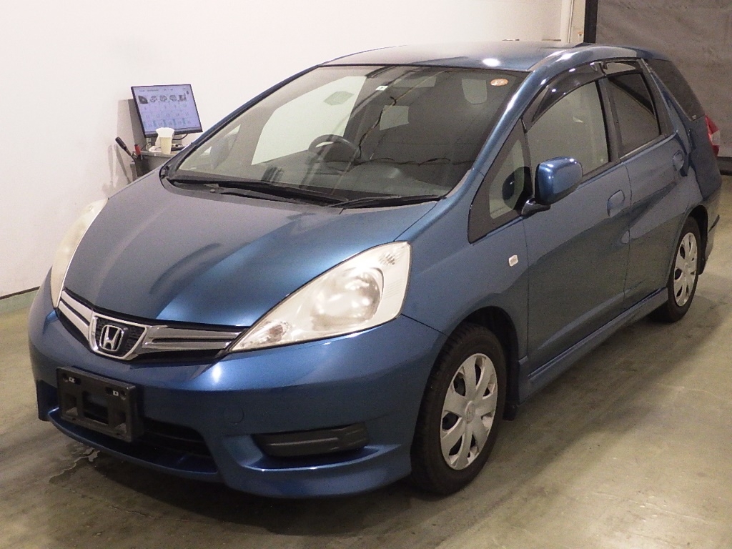 HONDA FIT SHUTTLE