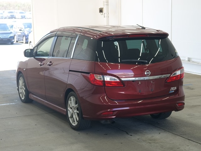 NISSAN LAFESTA