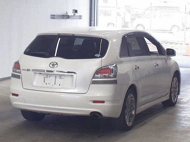 TOYOTA MARK X ZIO