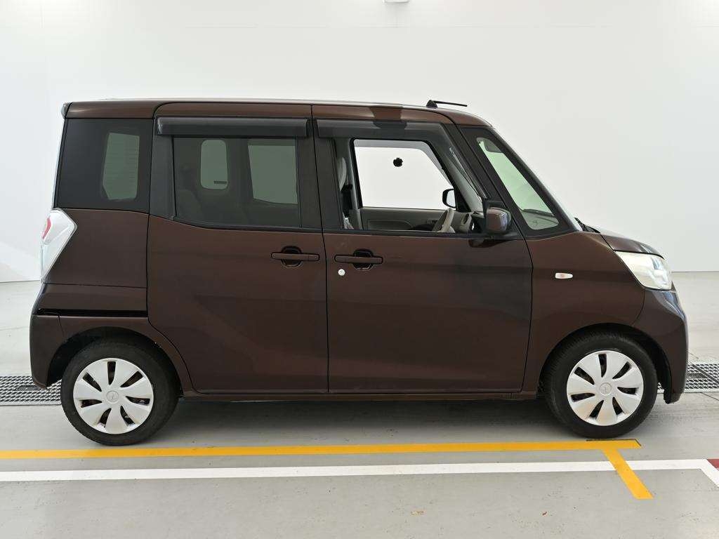 MITSUBISHI EK SPACE