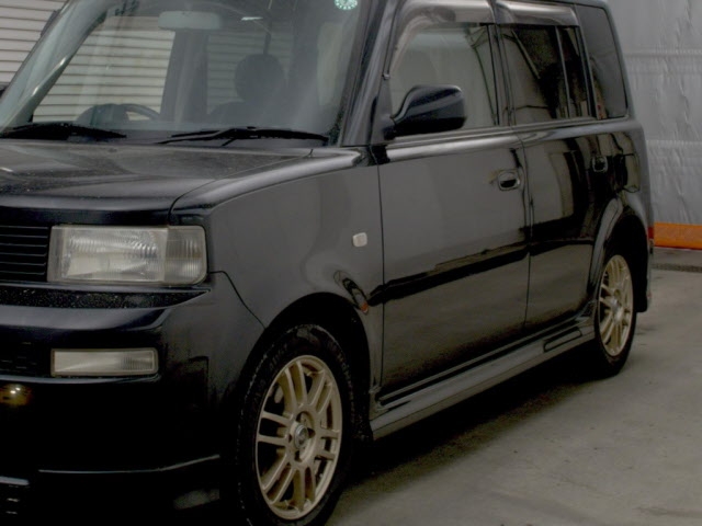 TOYOTA BB