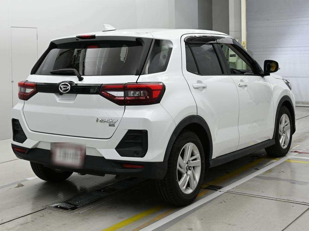 DAIHATSU ROCKY