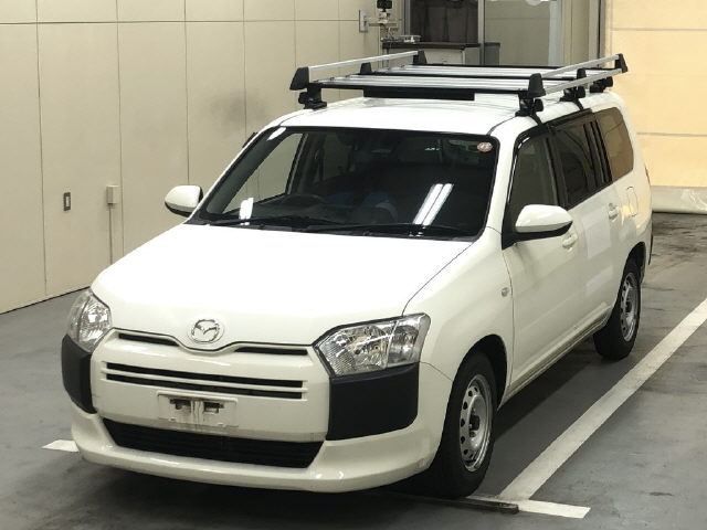 MAZDA FAMILIA