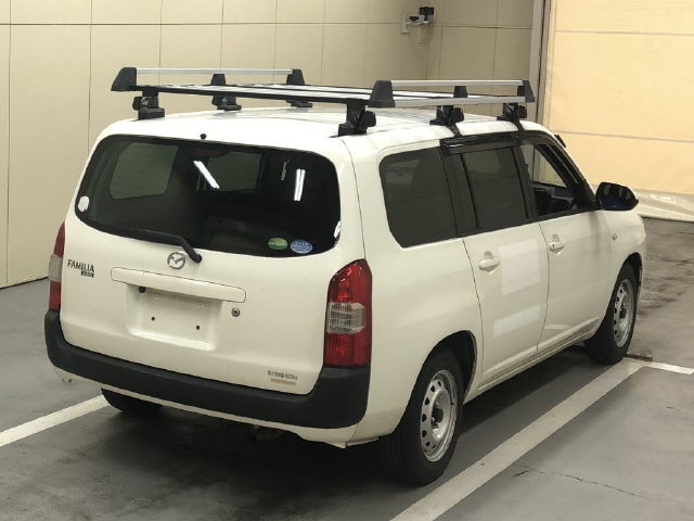 MAZDA FAMILIA