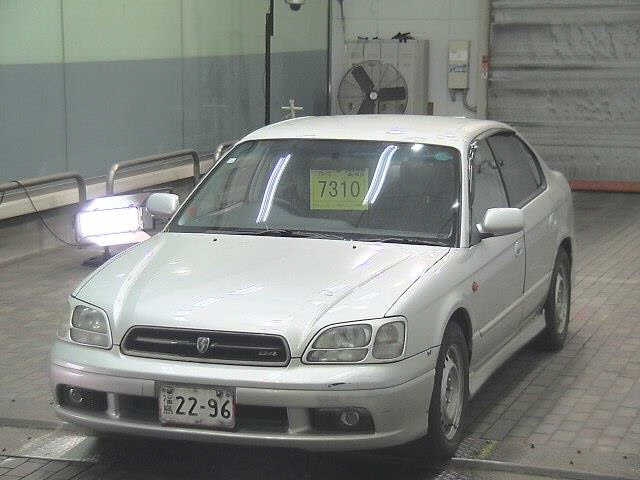 SUBARU LEGACY B4
