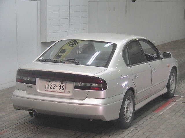 SUBARU LEGACY B4