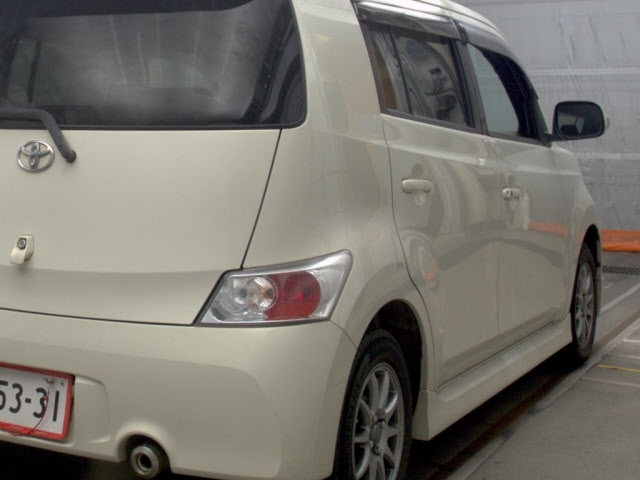 TOYOTA BB