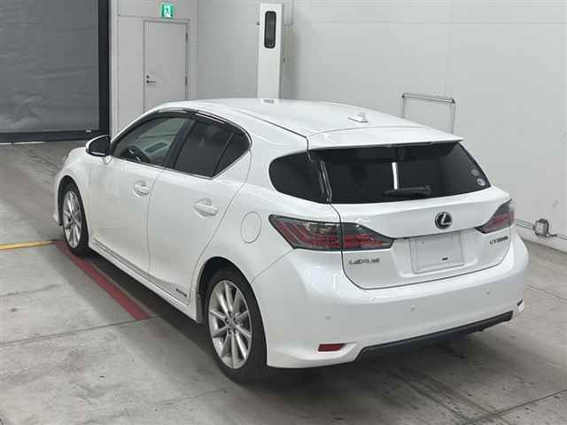 LEXUS CT200H