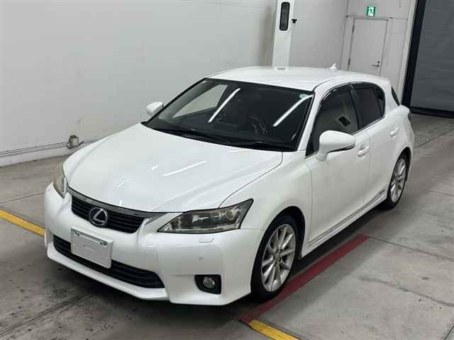 LEXUS CT200H