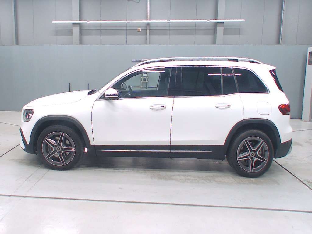 MERCEDES-BENZ GLB-CLASS