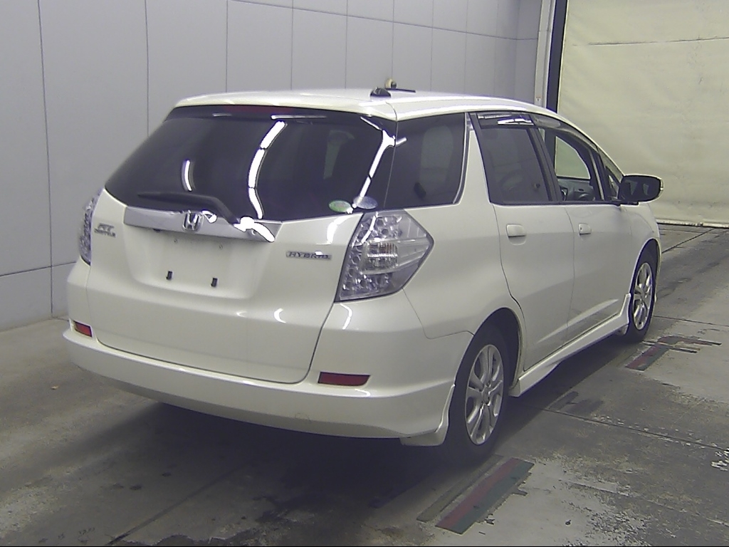 HONDA FIT SHUTTLE