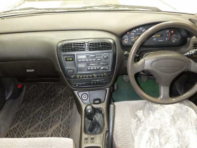 TOYOTA CARINA