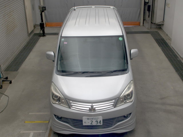 MITSUBISHI DELICA D:2