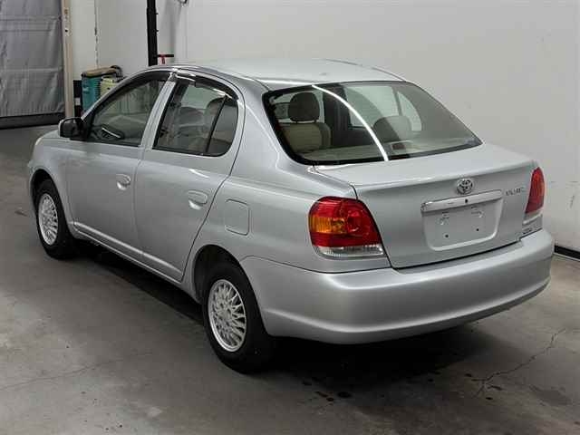 TOYOTA PLATZ