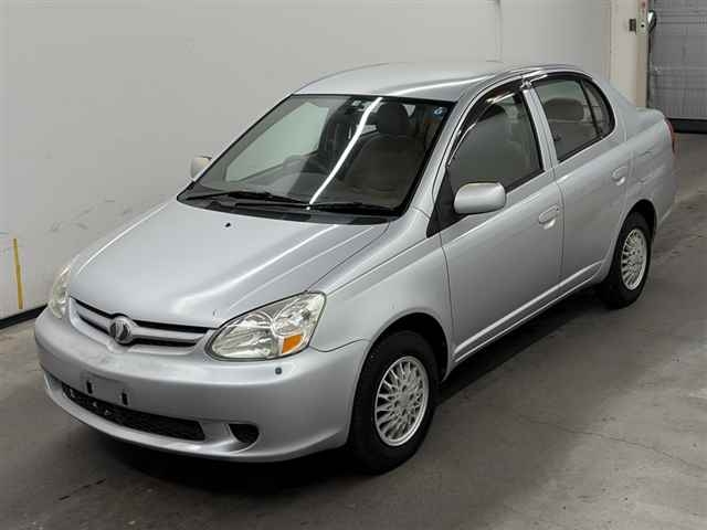 TOYOTA PLATZ