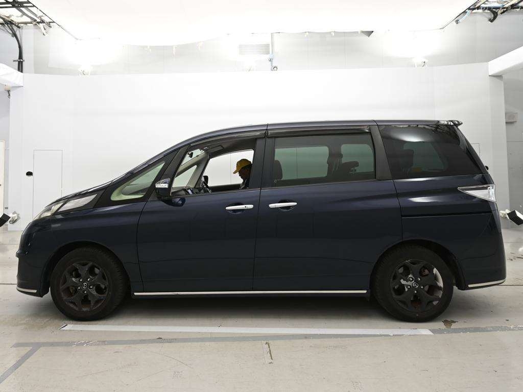 MAZDA BIANTE