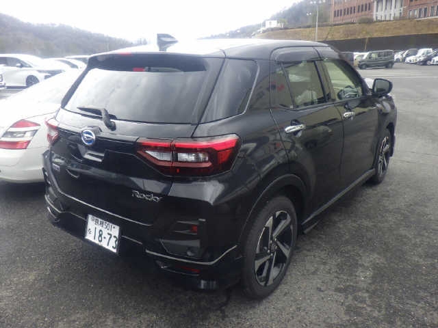 DAIHATSU ROCKY