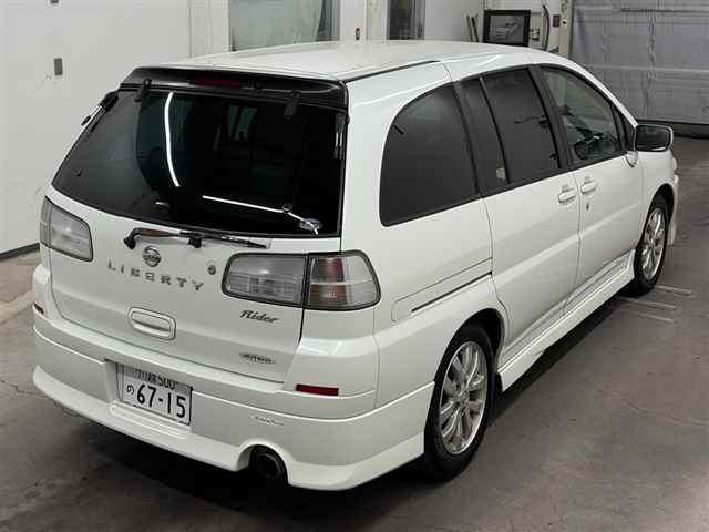 NISSAN LIBERTY