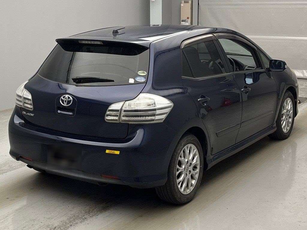 TOYOTA BLADE