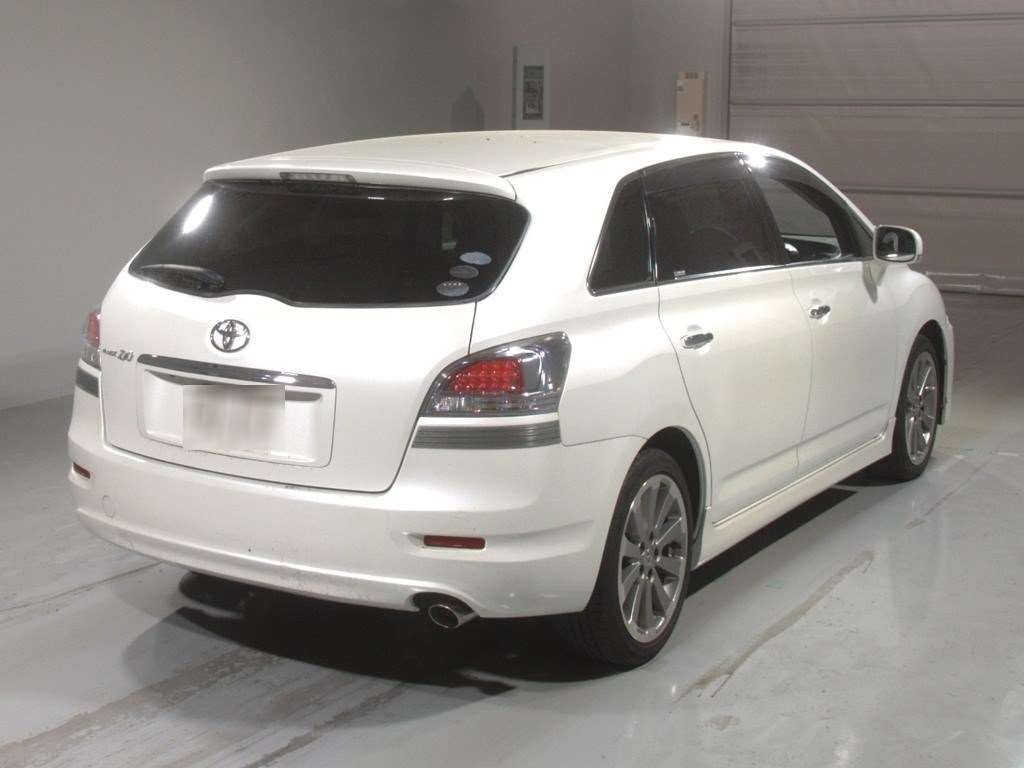 TOYOTA MARK X ZIO