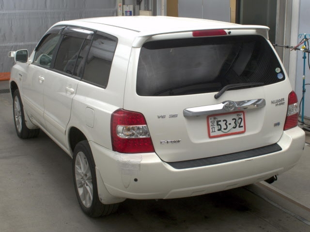 TOYOTA KLUGER V