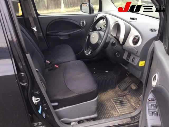 DAIHATSU MOVE LATTE