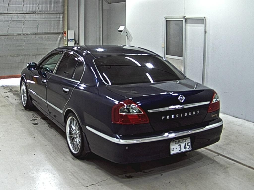 NISSAN PRESIDENT