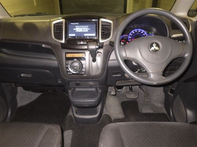 MITSUBISHI DELICA D:2
