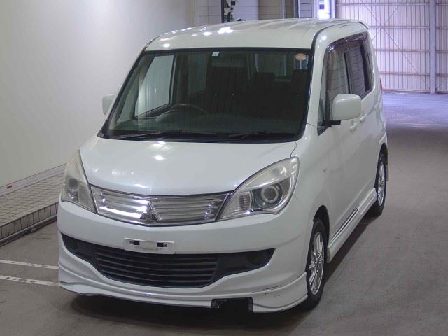 MITSUBISHI DELICA D:2