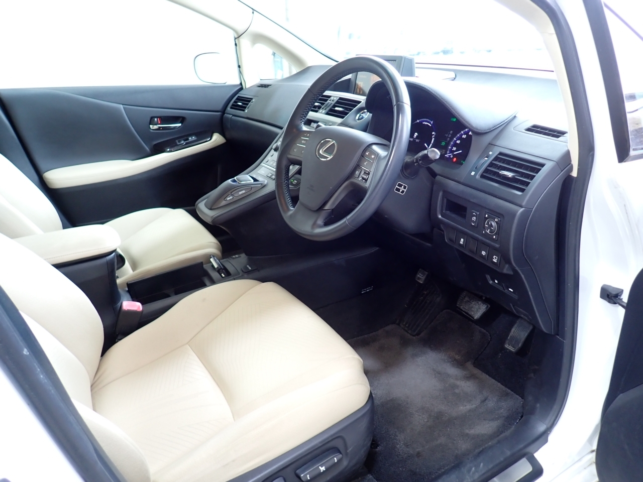 LEXUS HS250H
