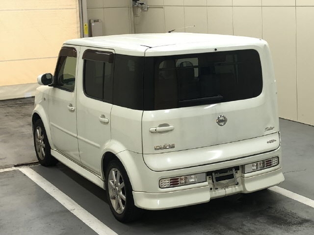 NISSAN CUBE