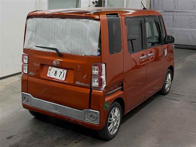 DAIHATSU WAKE