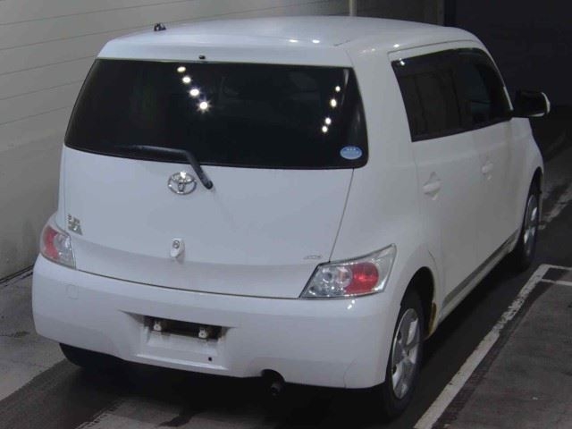 TOYOTA BB