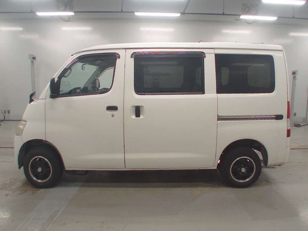 TOYOTA LITE ACE