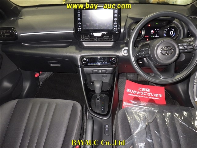 TOYOTA YARIS