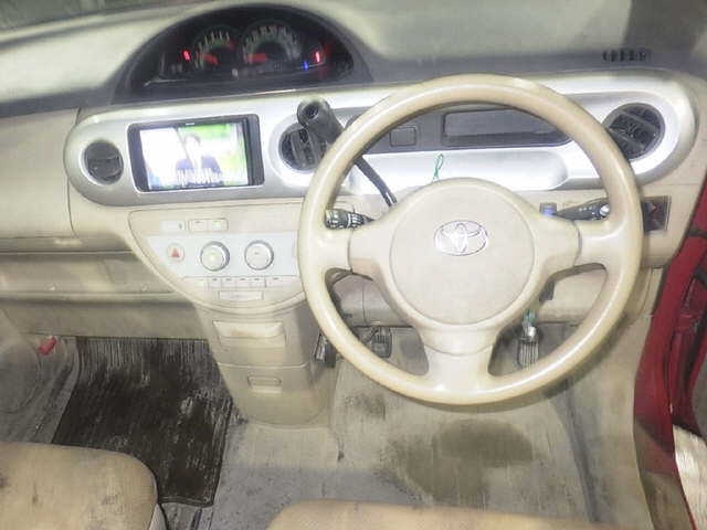 TOYOTA PORTE