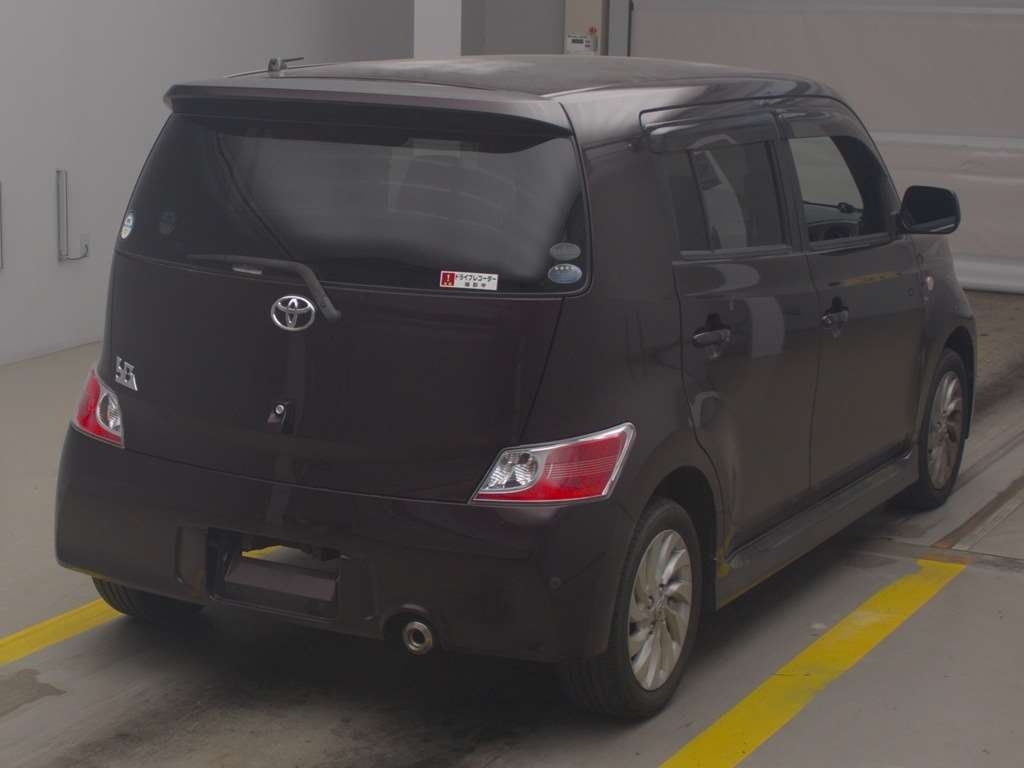 TOYOTA BB