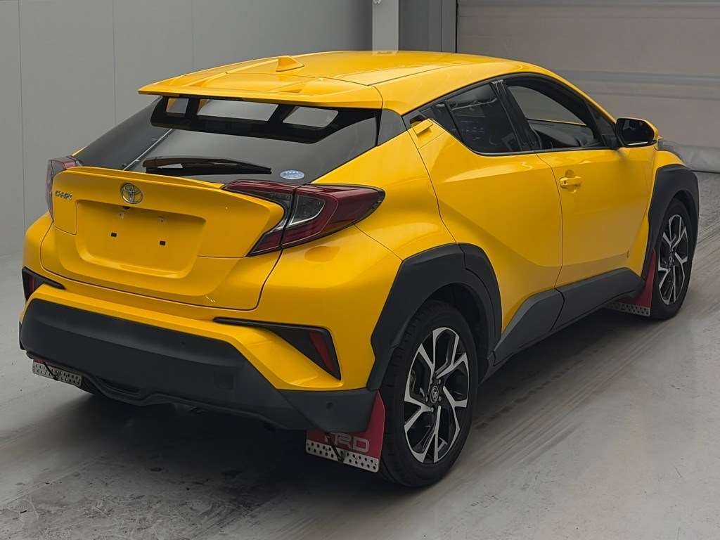 TOYOTA C-HR