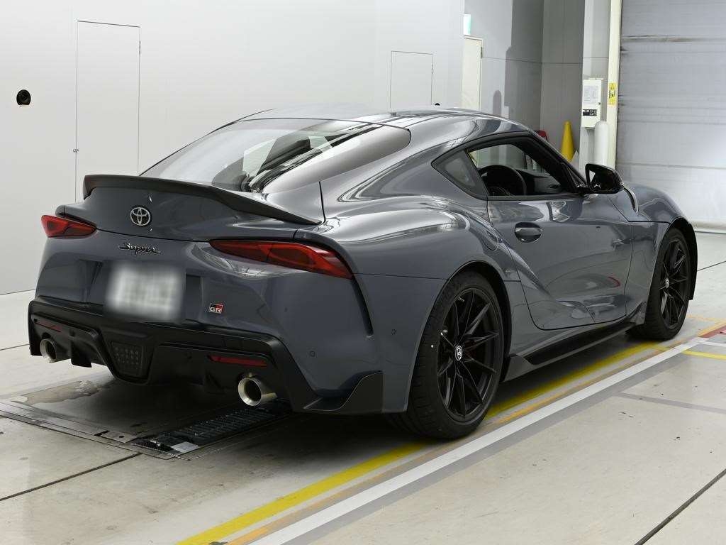TOYOTA SUPRA