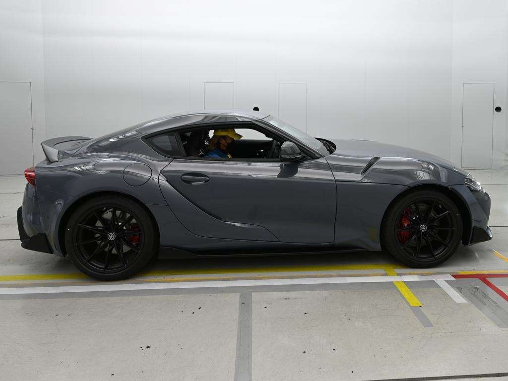 TOYOTA SUPRA