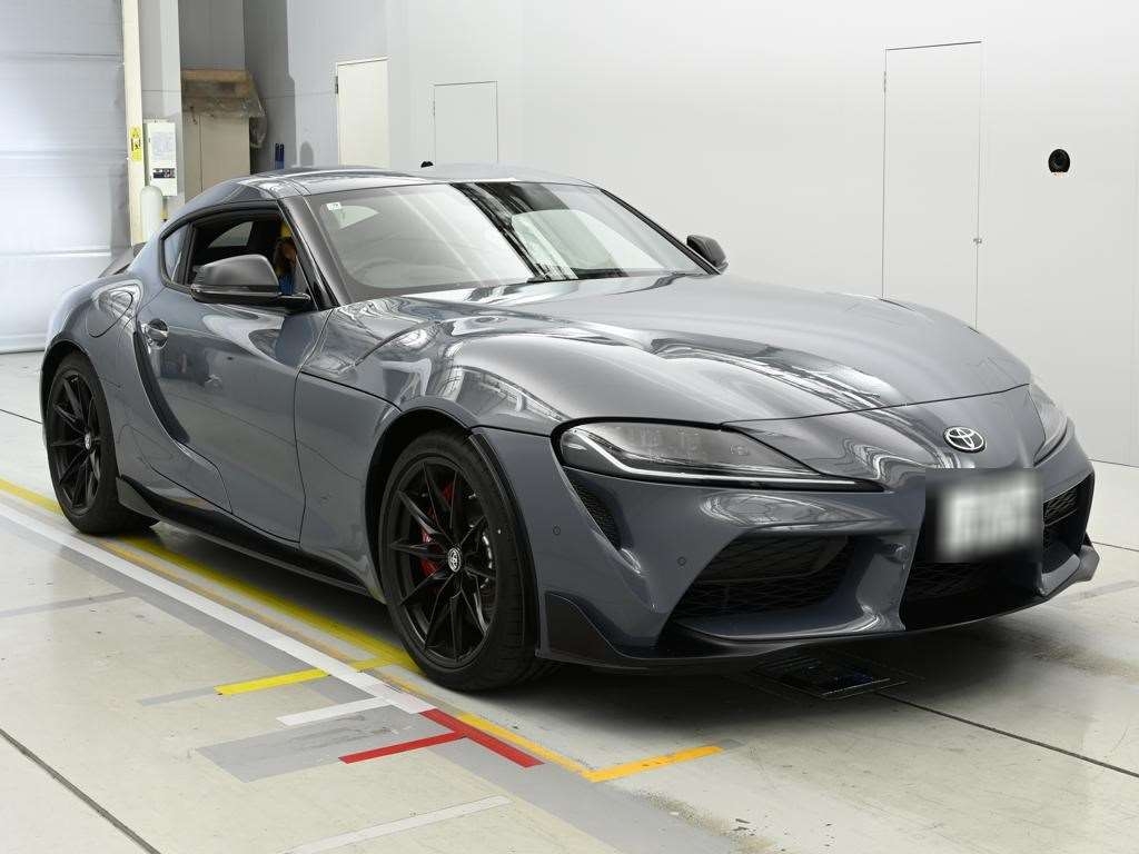 TOYOTA SUPRA